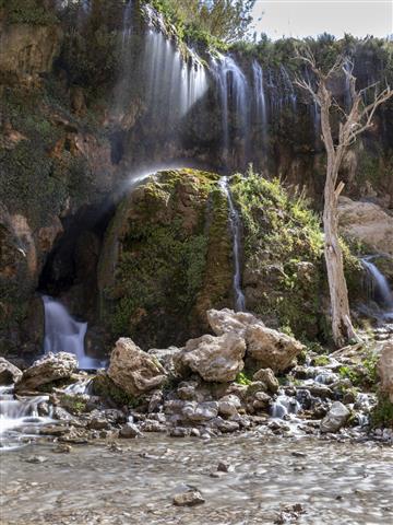 عکس دره و تنگه صفی‌خان