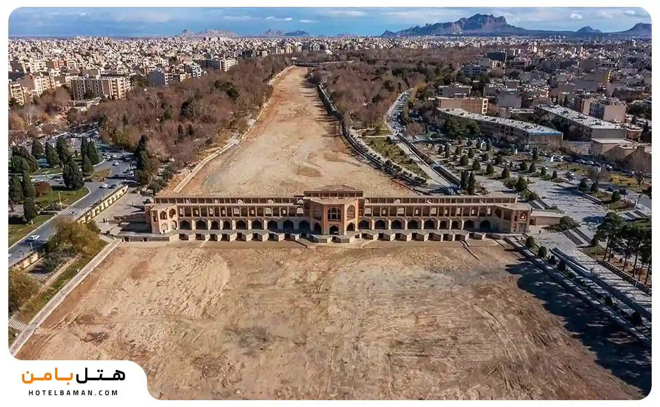 نمای هوایی از پل خواجو اصفهان