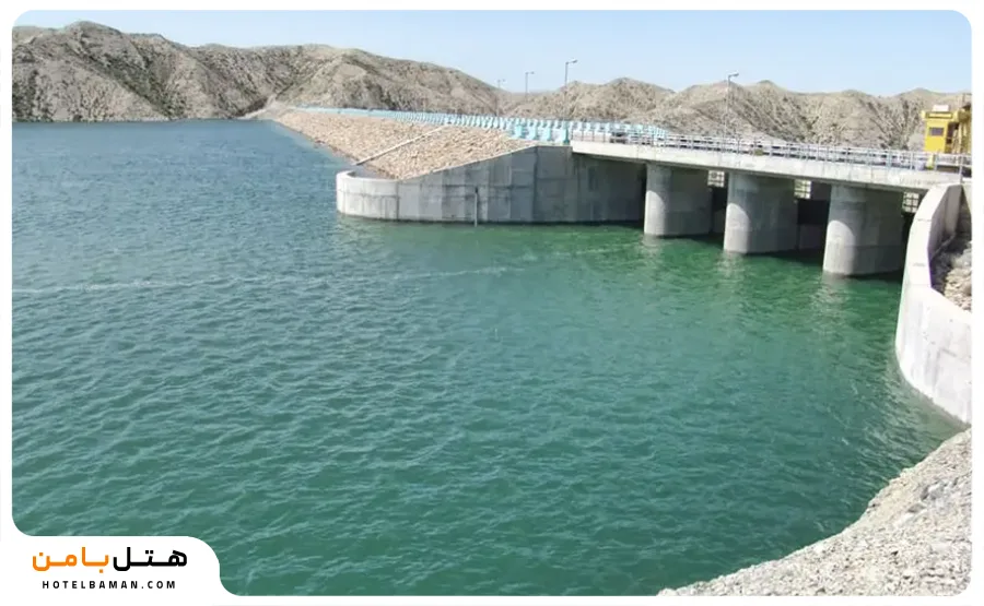 عکس دریاچه سد شیرین‌دره 