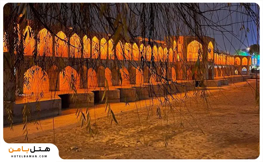 عکس از پل خواجو و سی و سه پل اصفهان