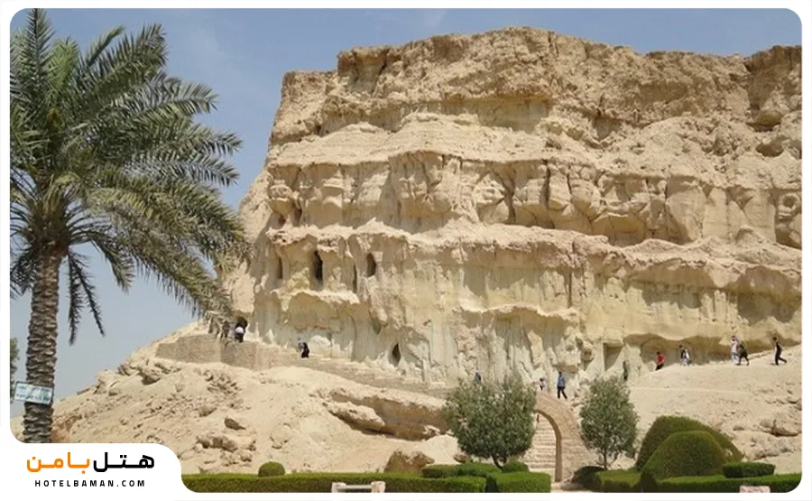 عکس از غار خربس قشم