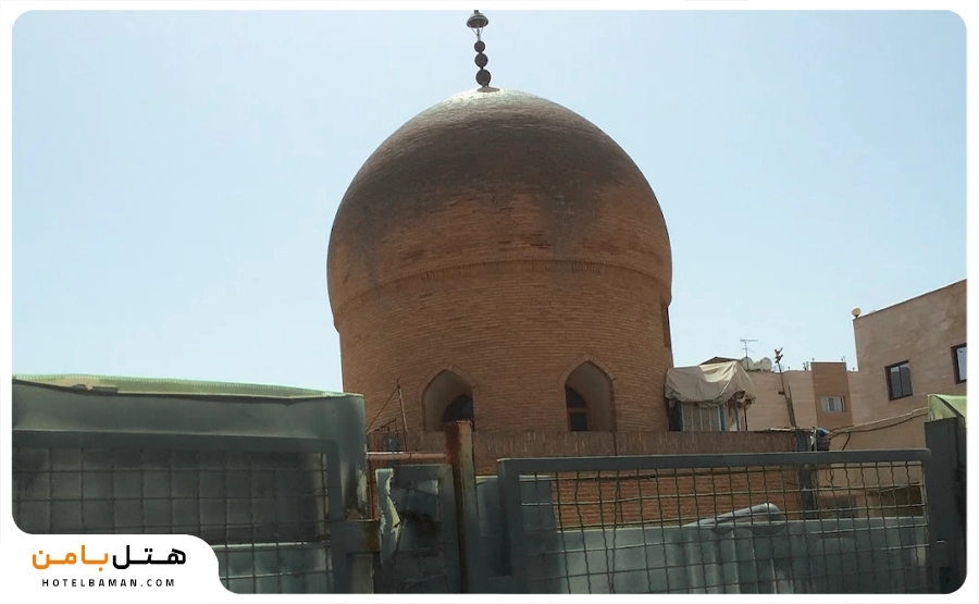 تصویر گنبد خشتی مشهد