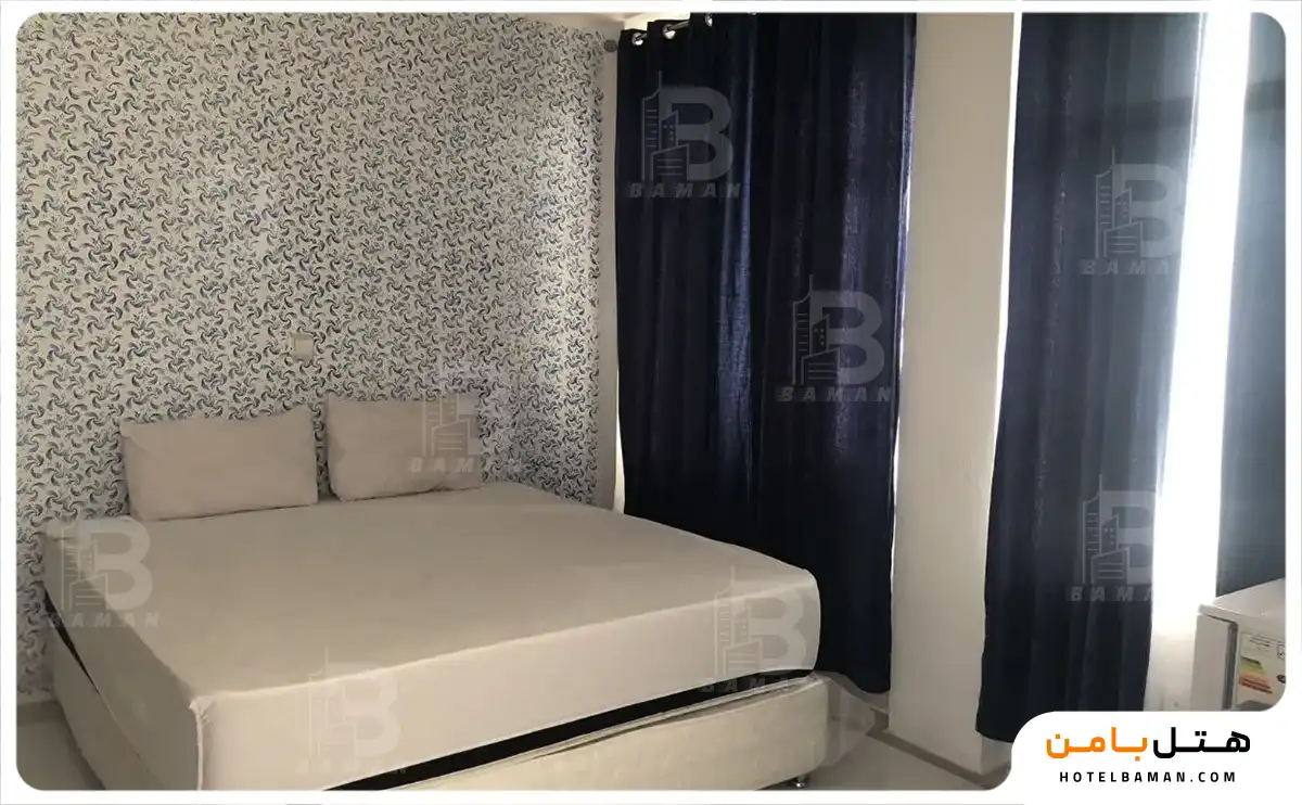 اتاق چهارتخته رو به محوطه