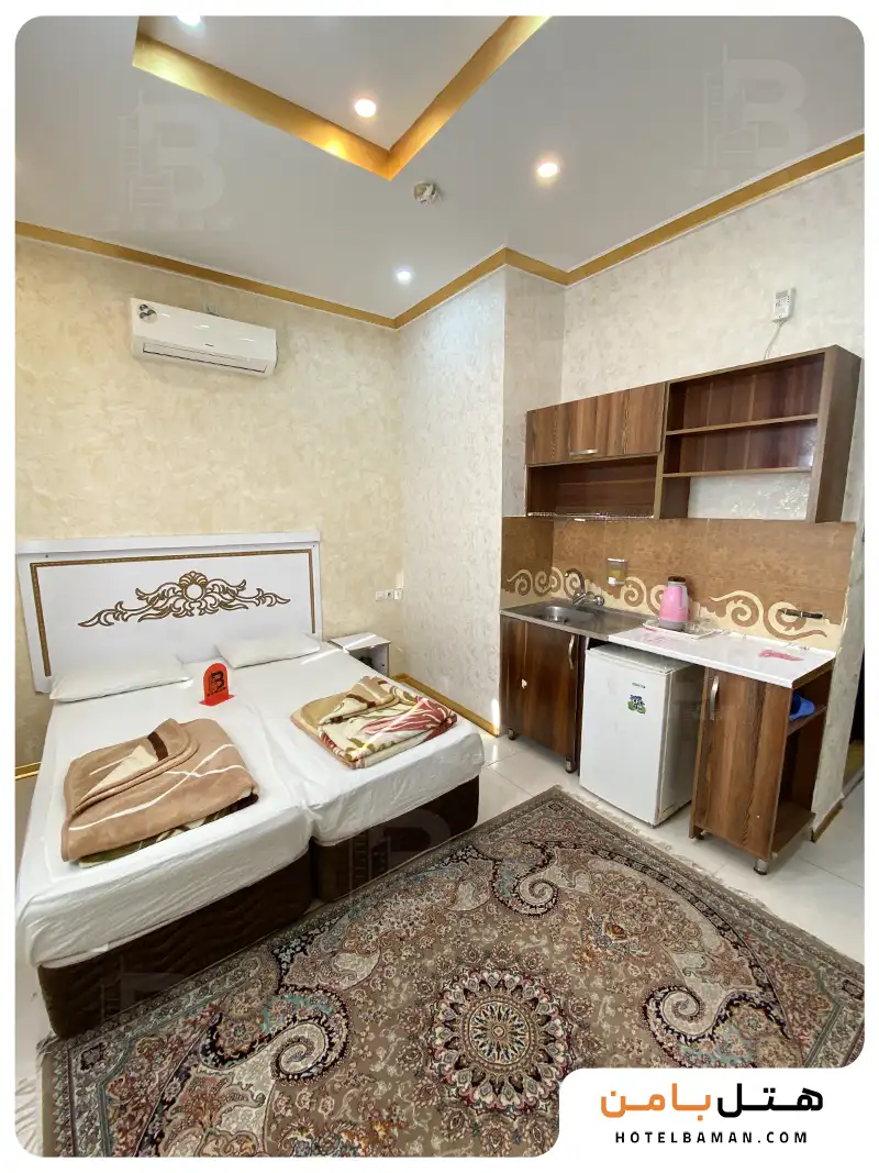 اتاق دوتخته (با سه وعده غذایی)