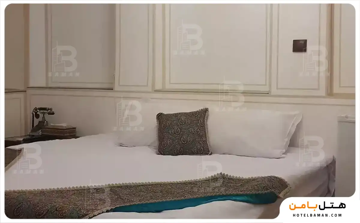 اتاق سه تخته بهارخواب (اقامت با صبحانه) — نرخ پایه